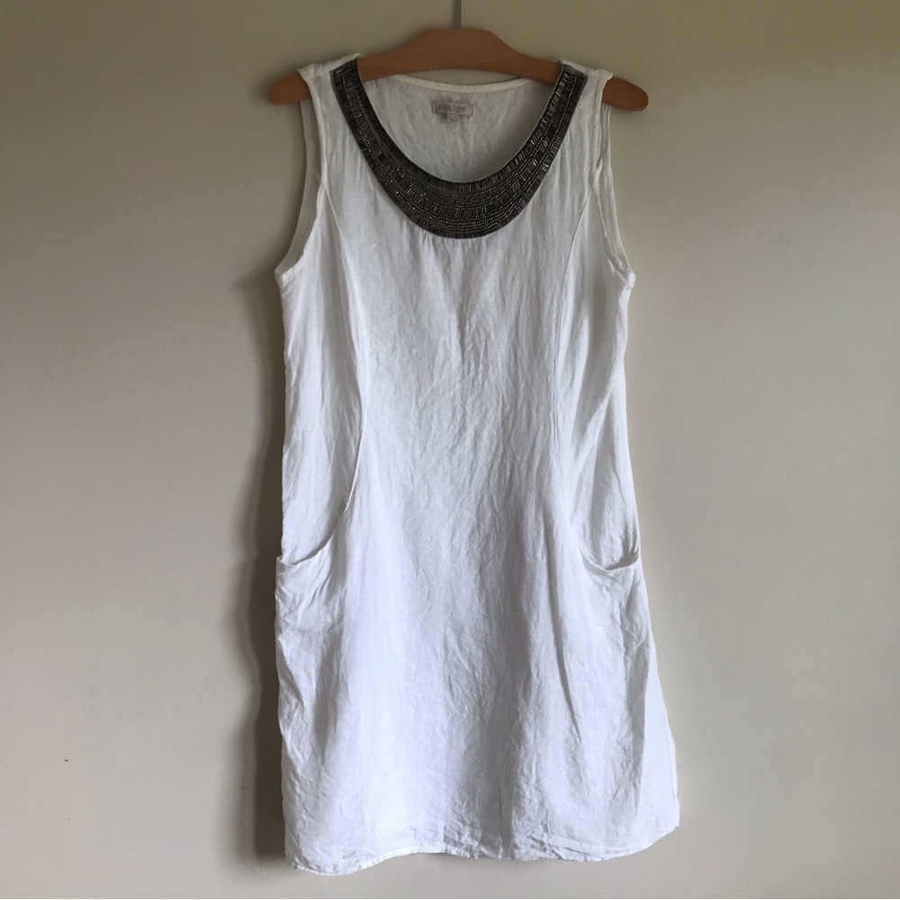Made in Italy White Sleeveless Dress with Embellished Neckline and Pockets!
